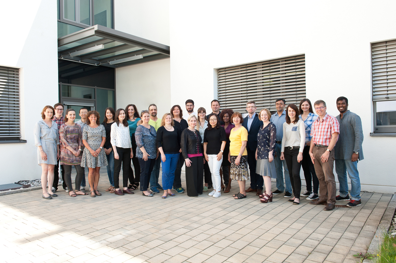the Team of the Comparative Molecular Endocrinology Team Photo of the Institute of Comparative Molecular Endocrinology