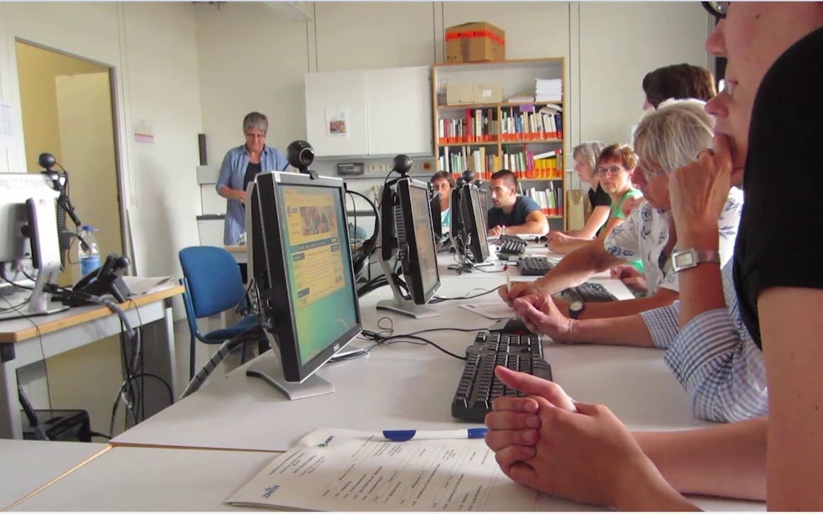 Pilottest der Lernmaterialien von ICT und ZAWiW Pilottest der Lernmaterialien von ICT und ZAWiW