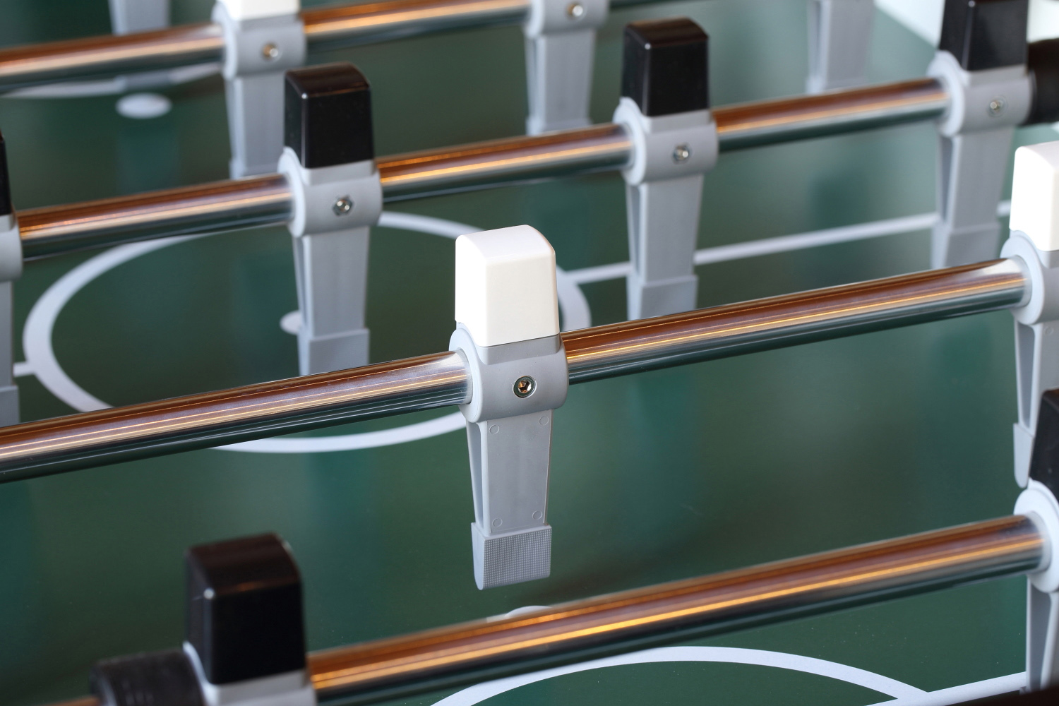 Foto: Lettner Schreinerei GmbH/Conne van d‘Grachten Am Ulmer Zentrum für Wissenschaftliches Rechnen sind die Kickerfiguren der Schreinerei Lettner per Computersimulation optimiert worden