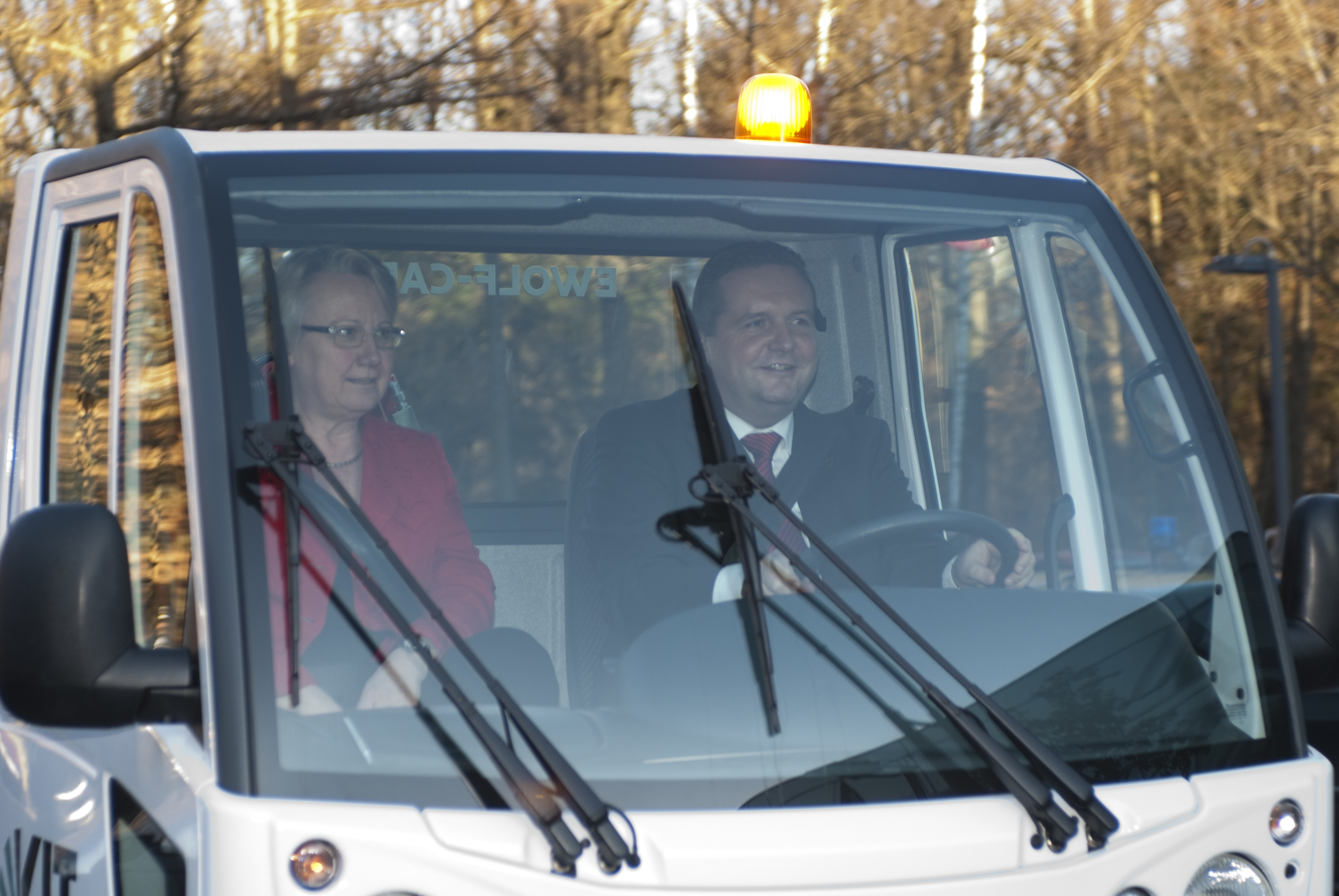 Erläuterte das Konzept des neuen Instituts: KIT-Präsident Prof. Eberhard Umbach