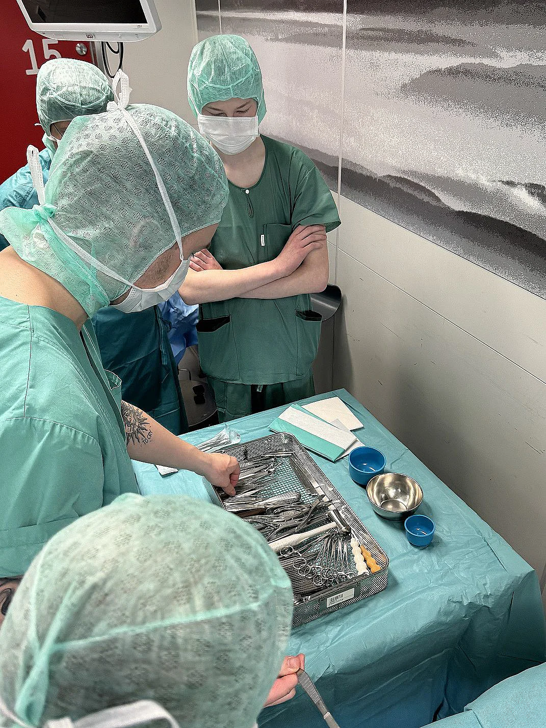 Operationstechnische Assistenten begleiten operative Eingriffe tatkräftig