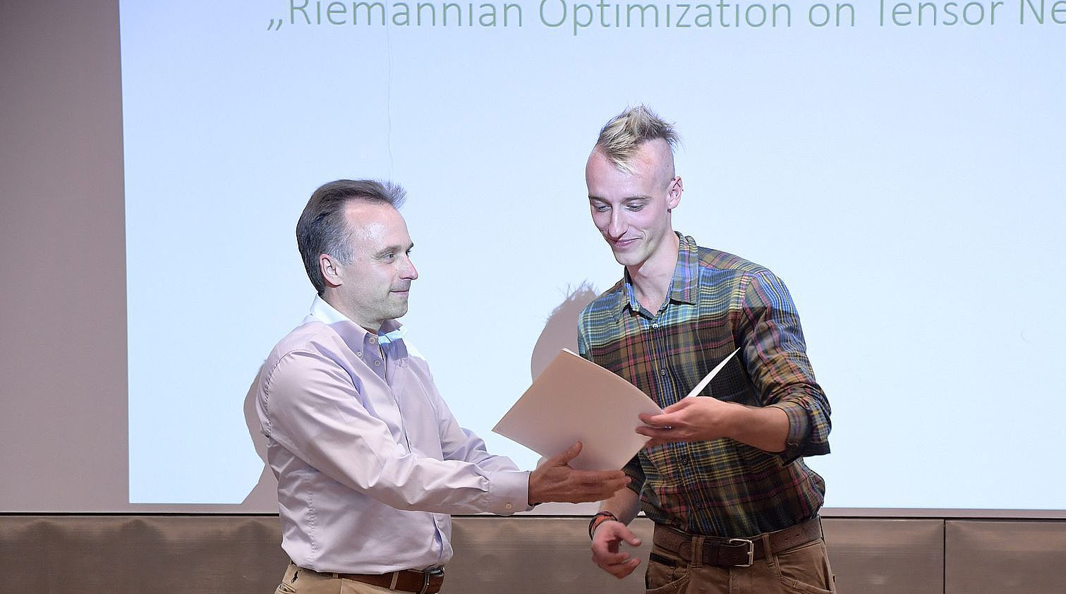 Marius Willner, M.Sc. Absolvent mit Betreuer Prof. Dr. Dirk Lebiedz