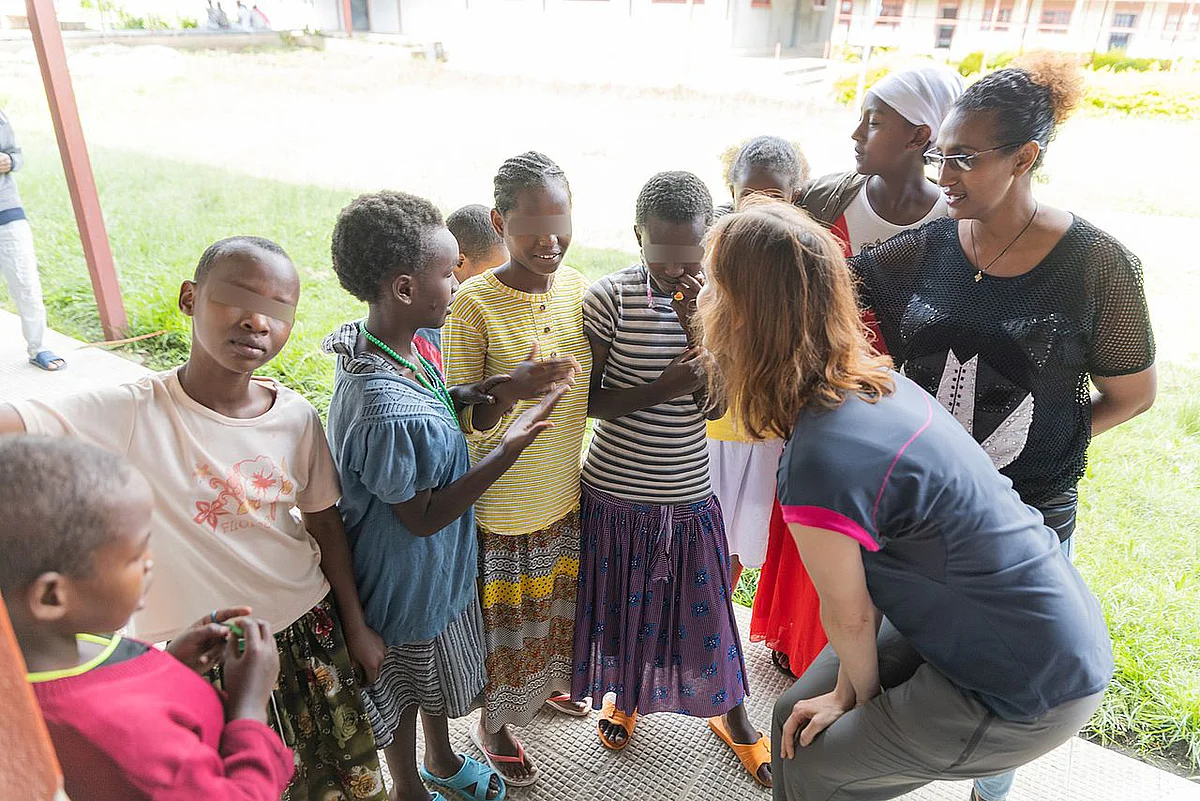 Dr Irene Senna with Ethiopian children