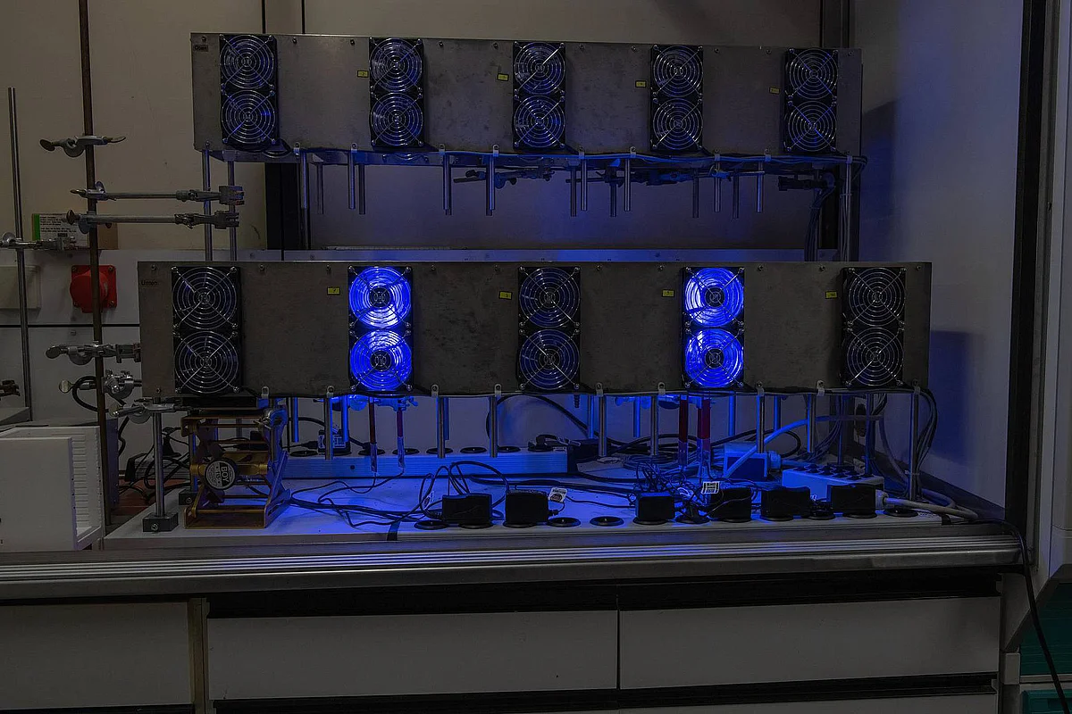 Photocatalysis reactor 