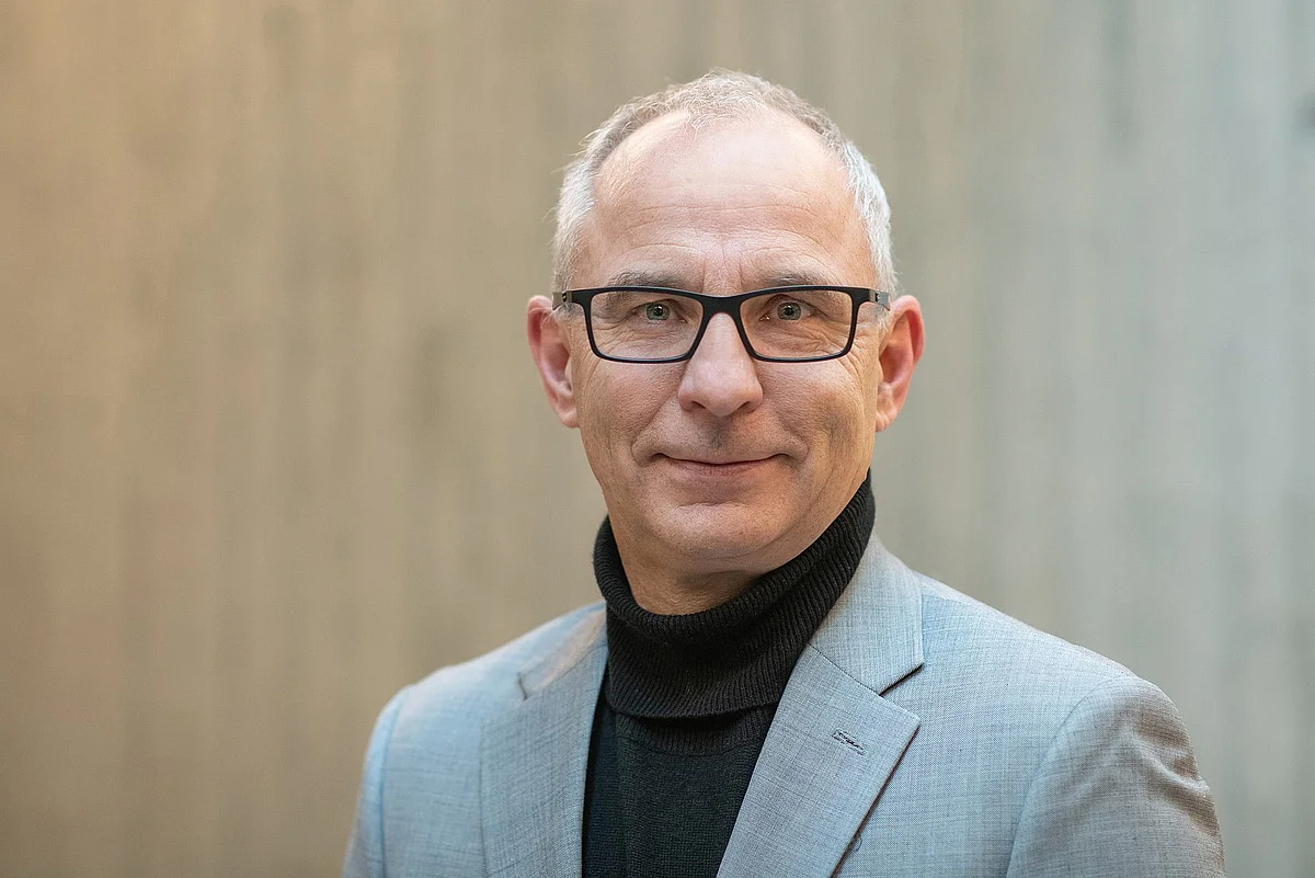 Prof Karsten Urban