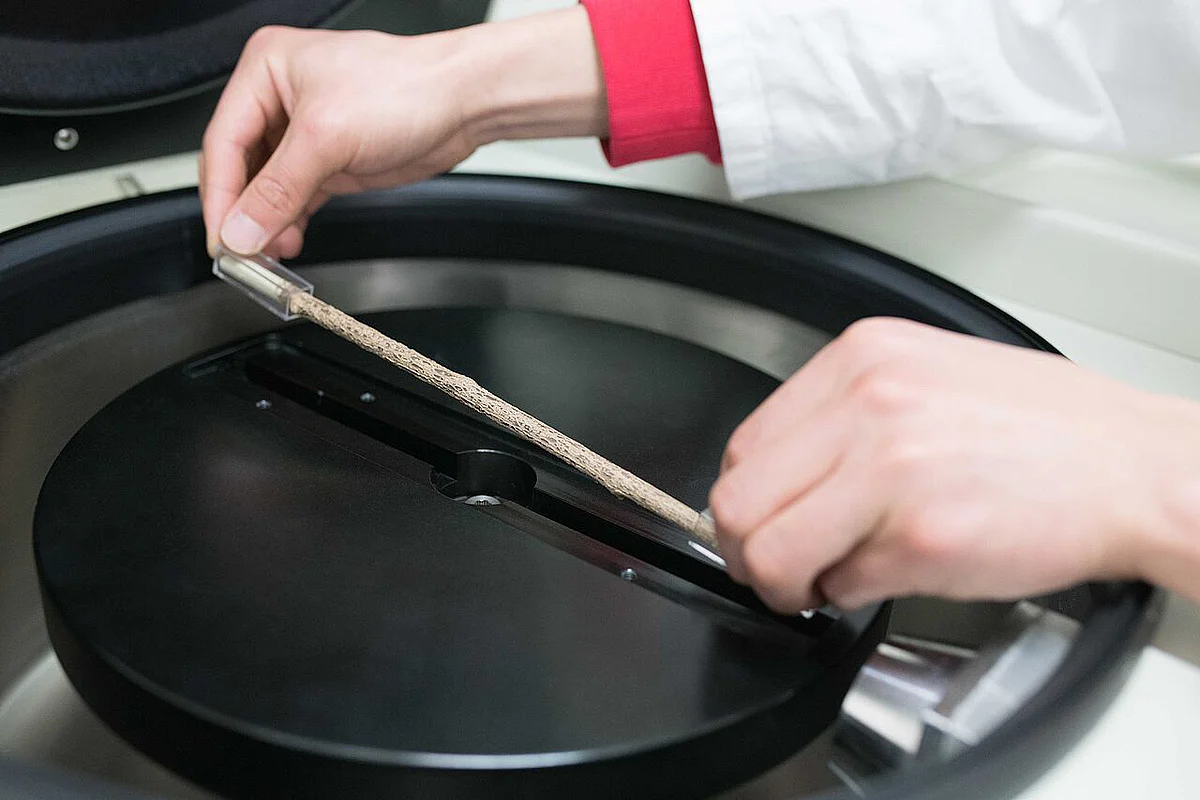 The centrifuge Chinatron only exists twice in Europe