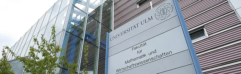 Fakultätsgebäude HeHo 18 