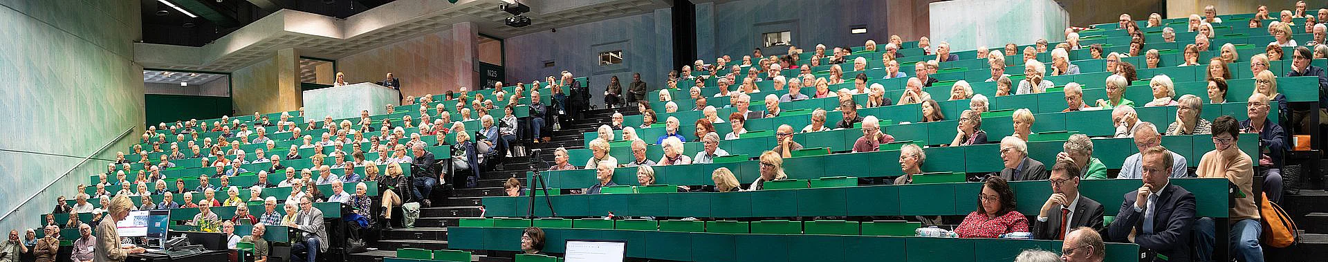 Participants in the lecture hall