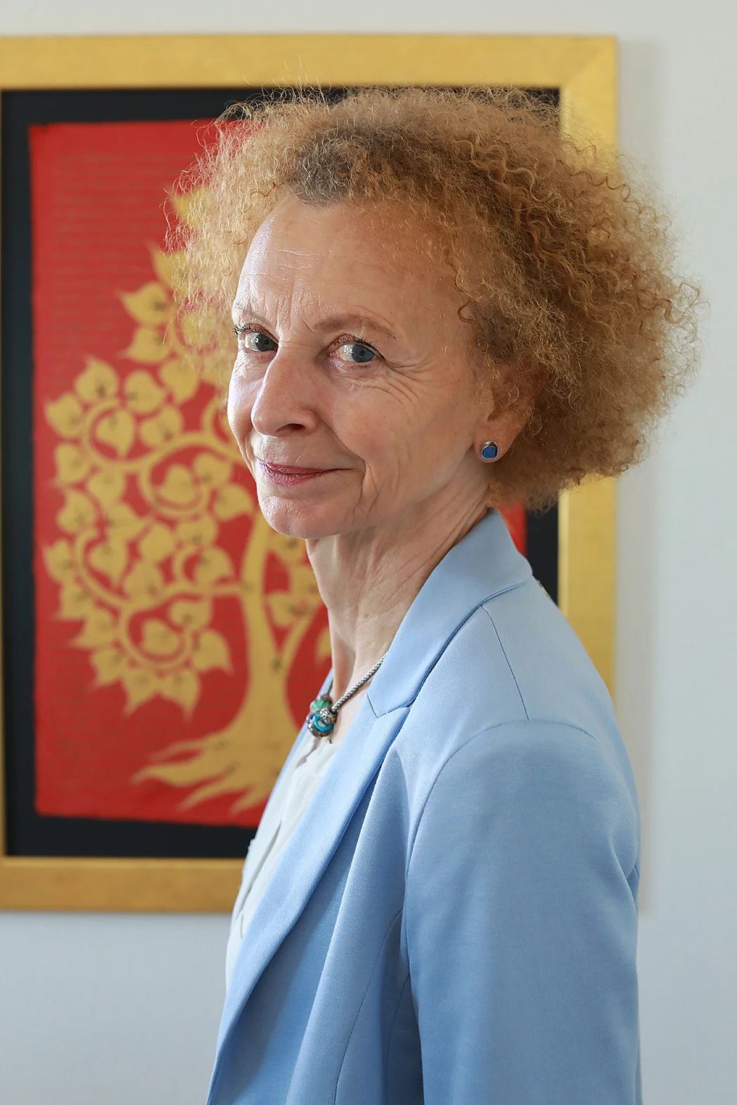Prof. Lisa Wiesmüller