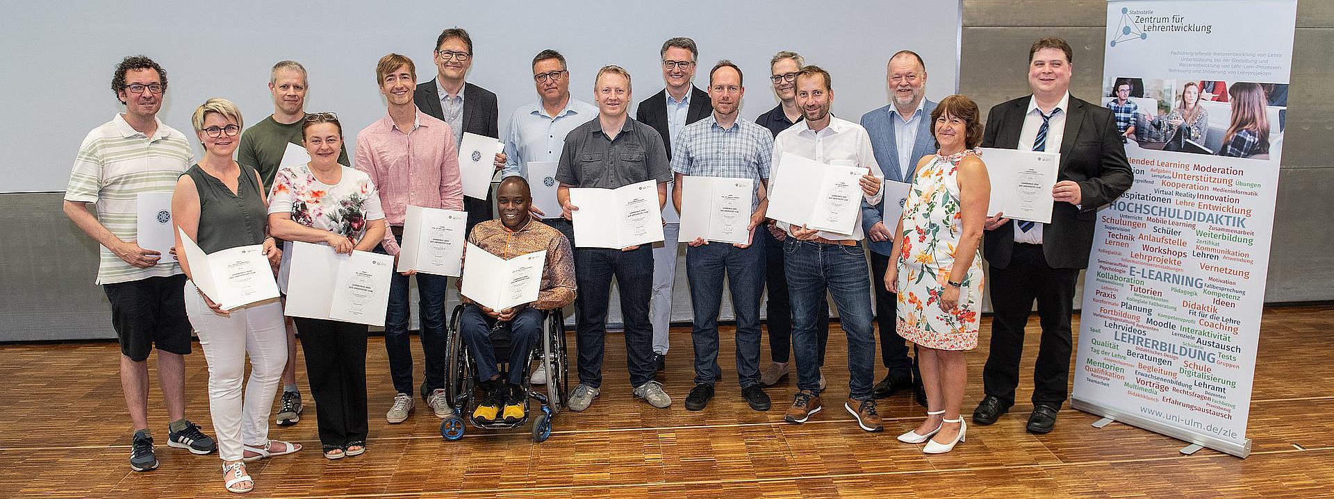 Lehrende, die für das Lehrjahr 2024 den Lehrboni erhielten