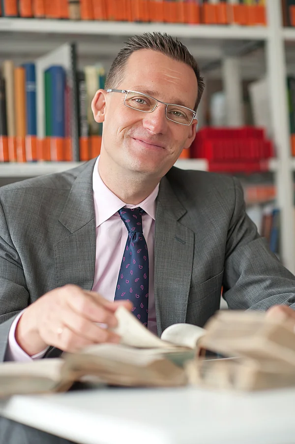 Portrait of Florian Steger Florian Steger