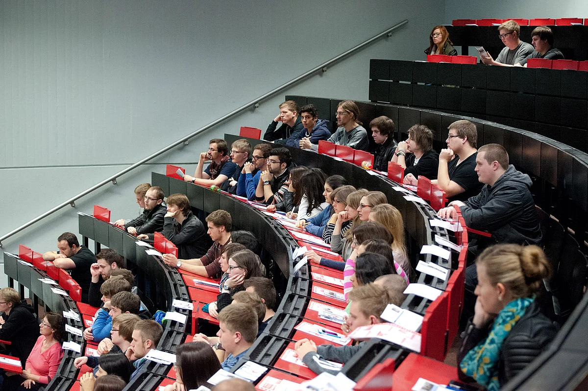 Studenten im Hörsaal