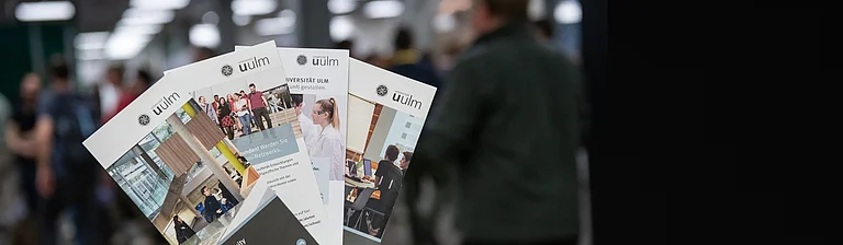 Flyermaterial der Uni Ulm