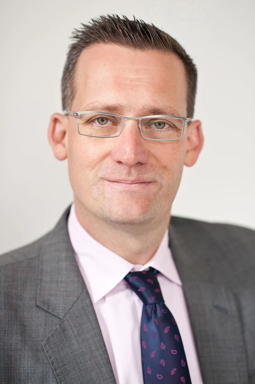 Prof. Florian Steger