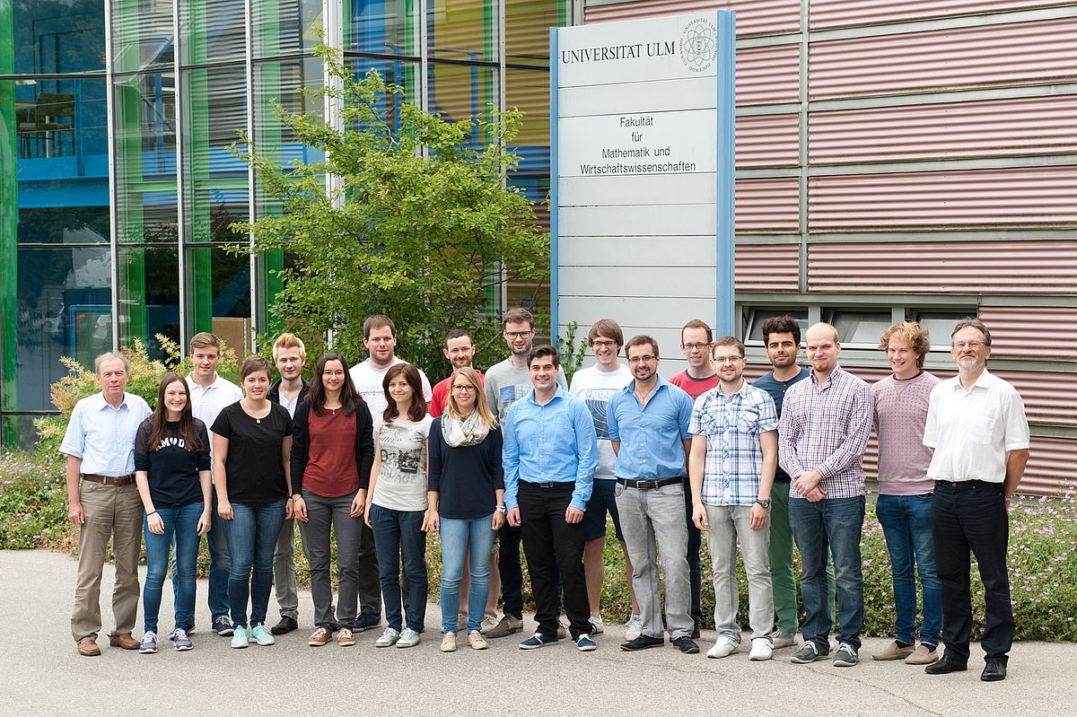 Gruppenfoto der Teilnehmer