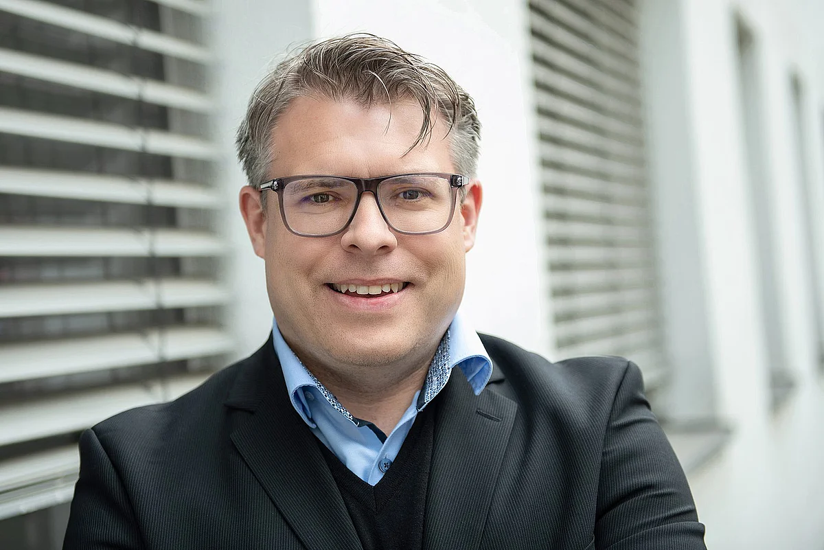  Prof. Christian Montag 