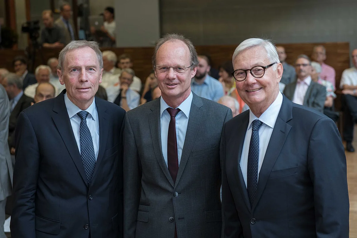 [Translate to english:] Ehrungen Jahrestag