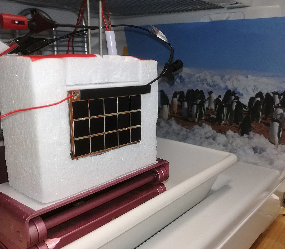 Efficiency increases, when the photovoltaic module is in close contact with the wall of the electrolysis tank.