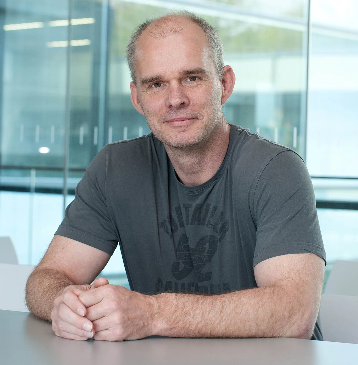 Prof. Frank Kirchhoff 