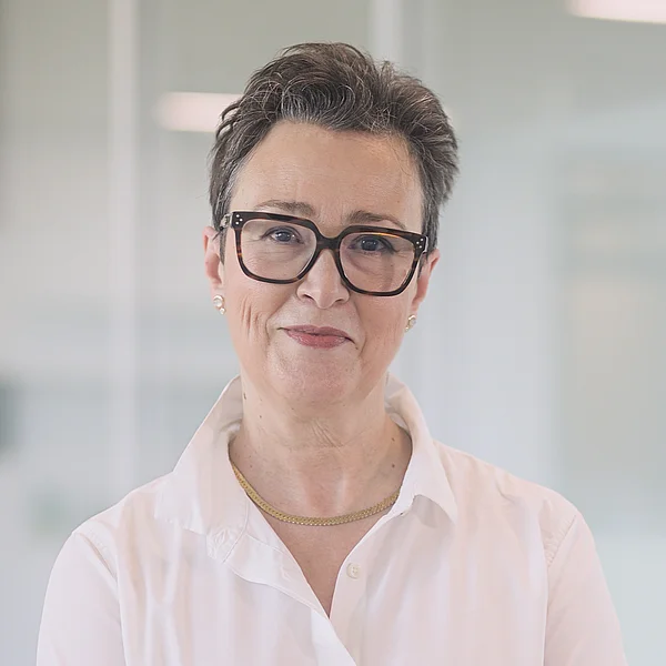 Susana F Huelga