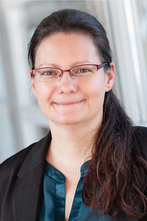 Claudia Lenk