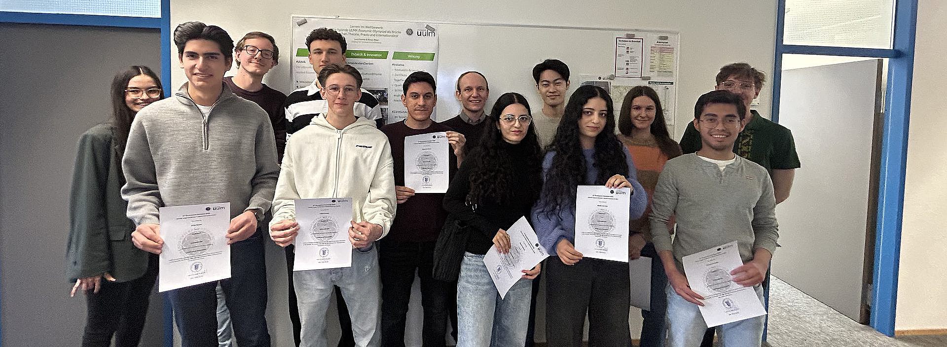 ULMA Economic Olympiad teilnehmende Studierende