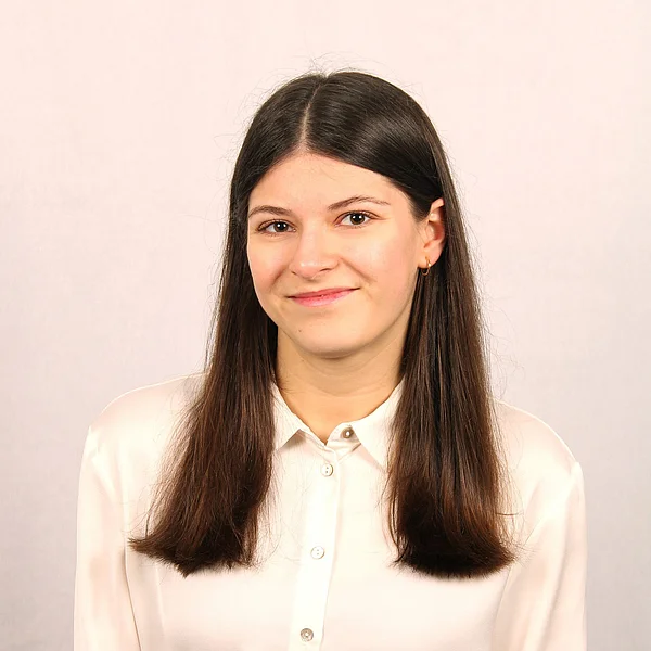 Jasmin Alt