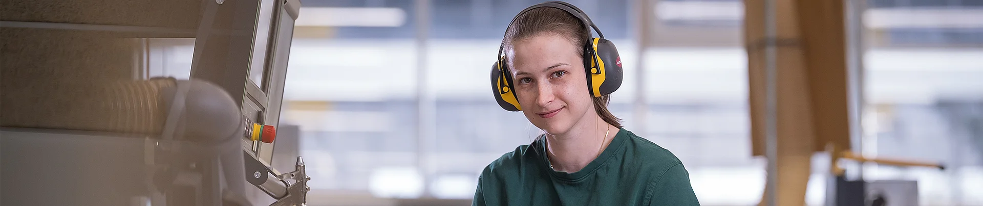 Hannah Mielke Mitarbeiterin in der Wissenschaftlichen Werkstatt (Schreinerei)