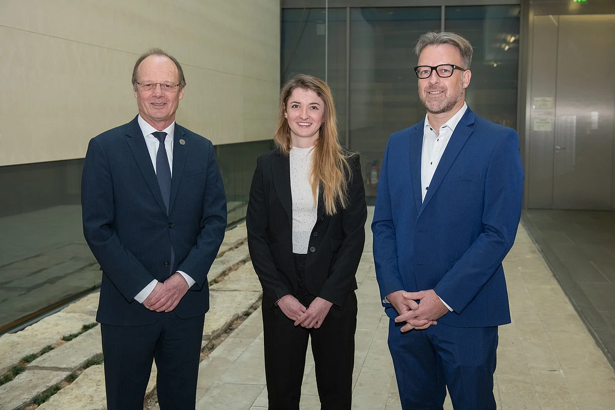 Michael Weber withHannah Kniesel and Timo Ropinski