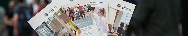 Flyermaterial der Uni Ulm