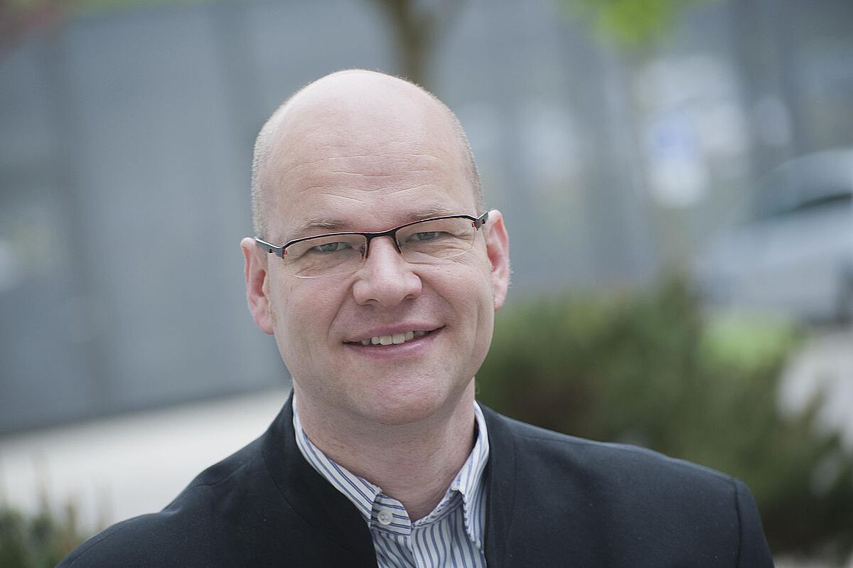 Prof. Marcus Fändrich, Leiter des Instituts für Proteinbiochemie an der Uni Ulm