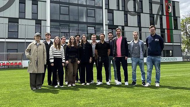 Studierende im Masterseminars des Institut für Business Analytics