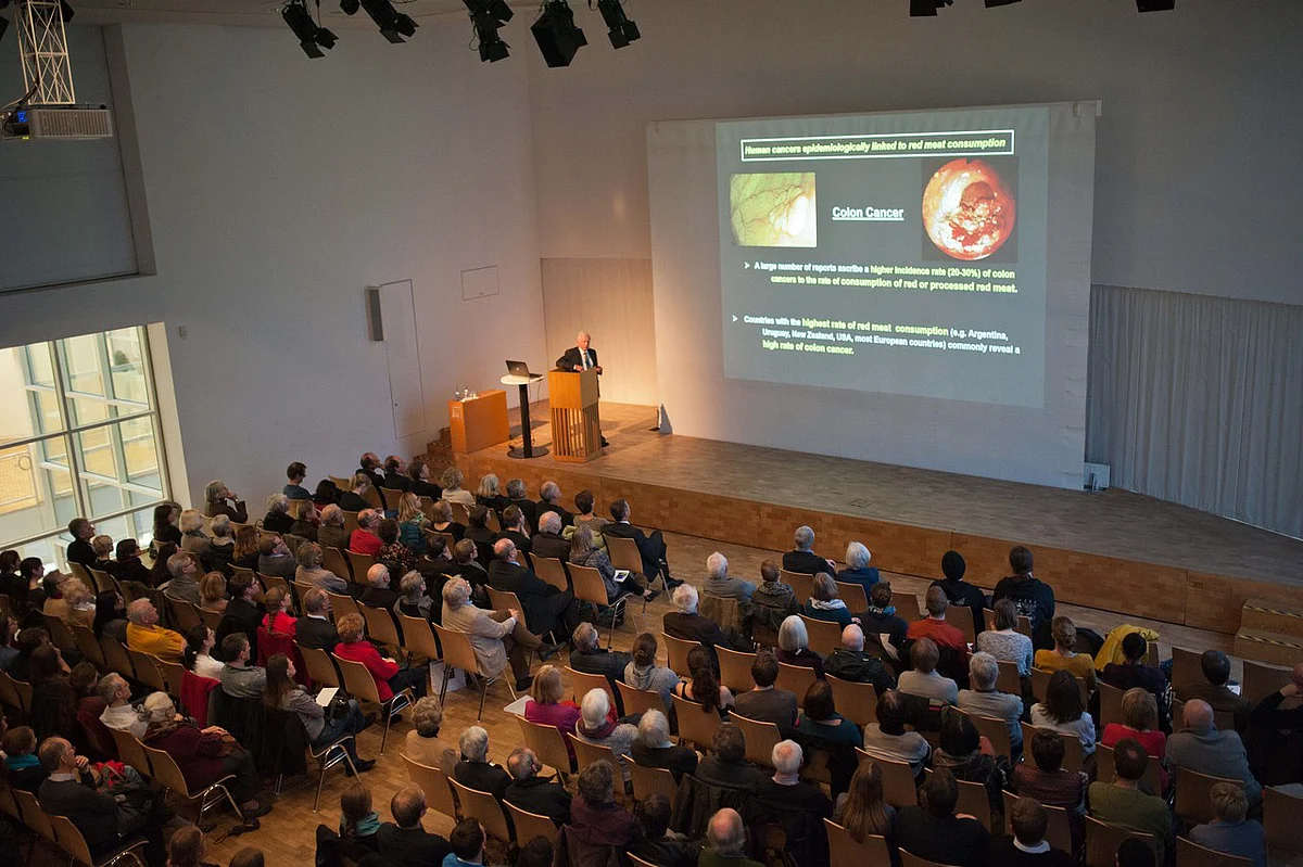 Volles Stadthaus