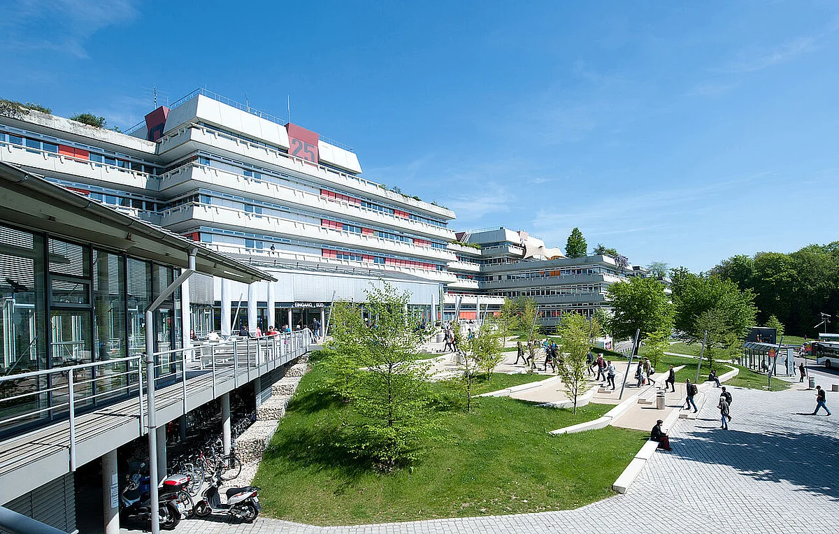 Die Uni Ulm ist drittbeste deutsche Universität in der „Golden Age“-Rangliste von THE