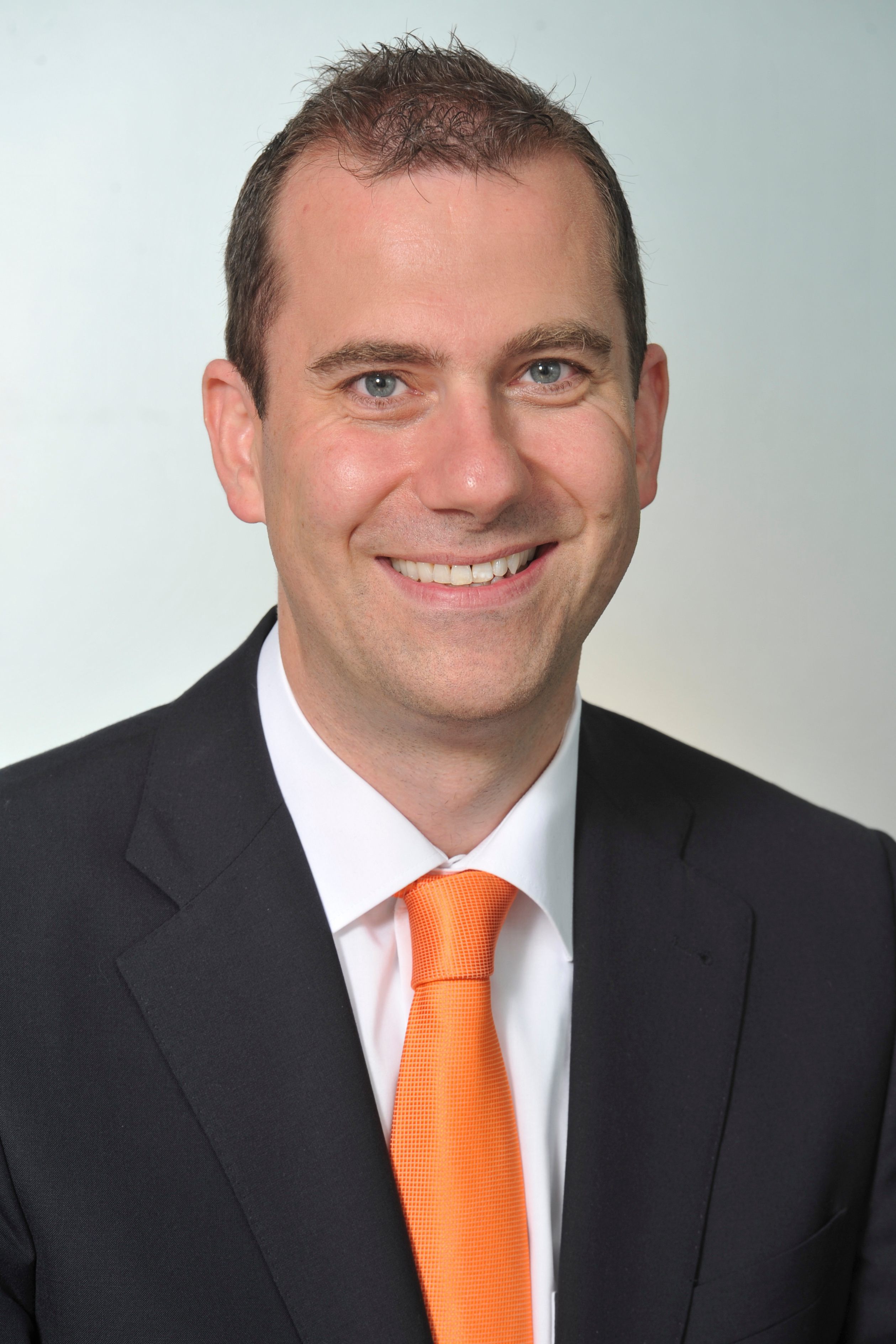 Dr. Jochen Sutor, Comerzbank AG