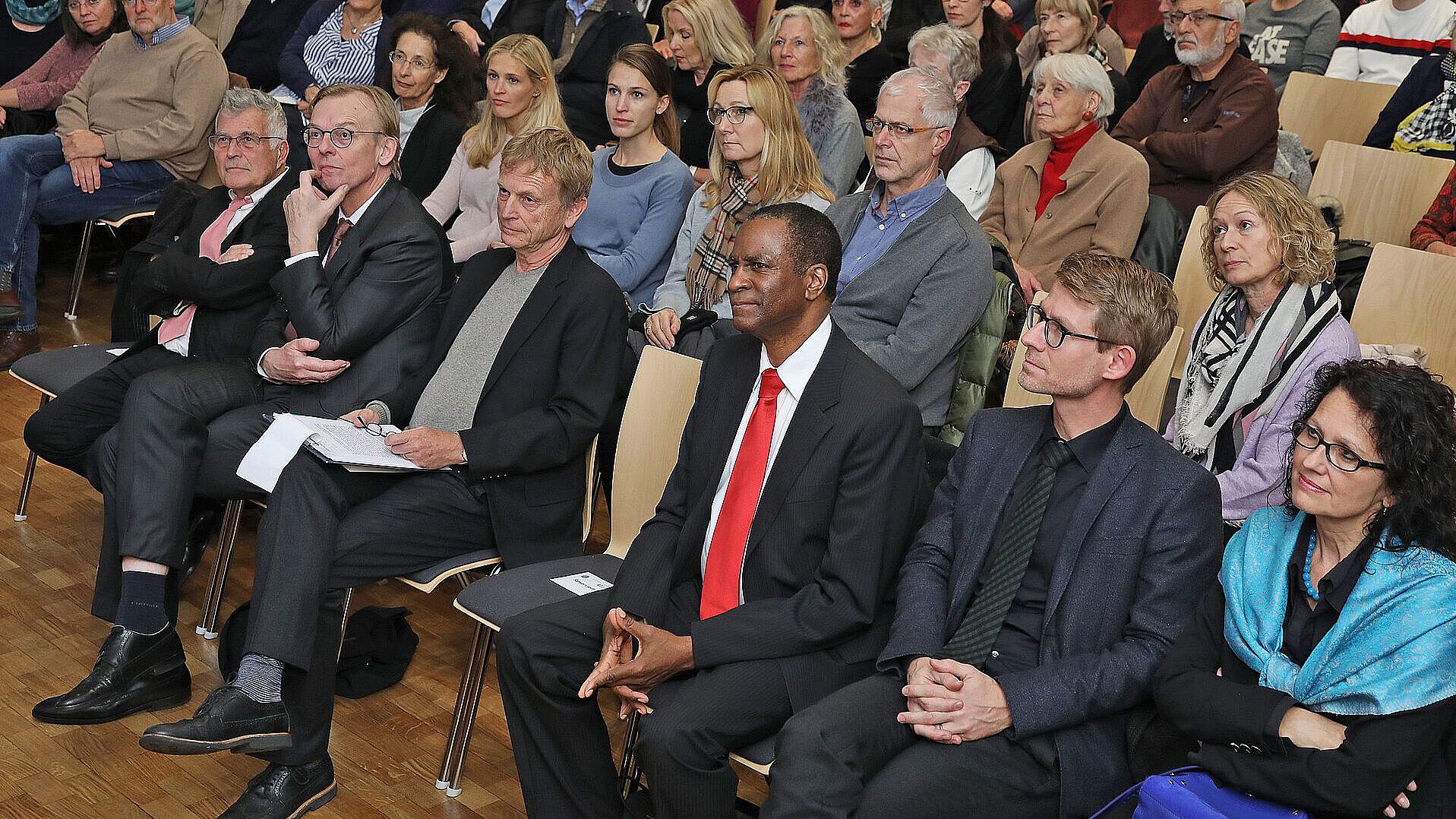 Publikum im Stadthaus