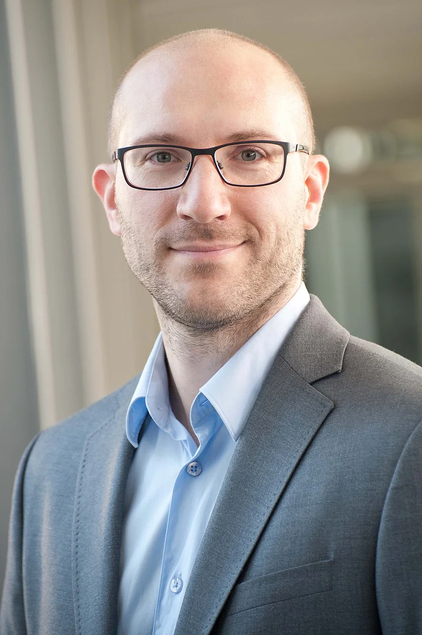PD Dr. Jon Genuneit