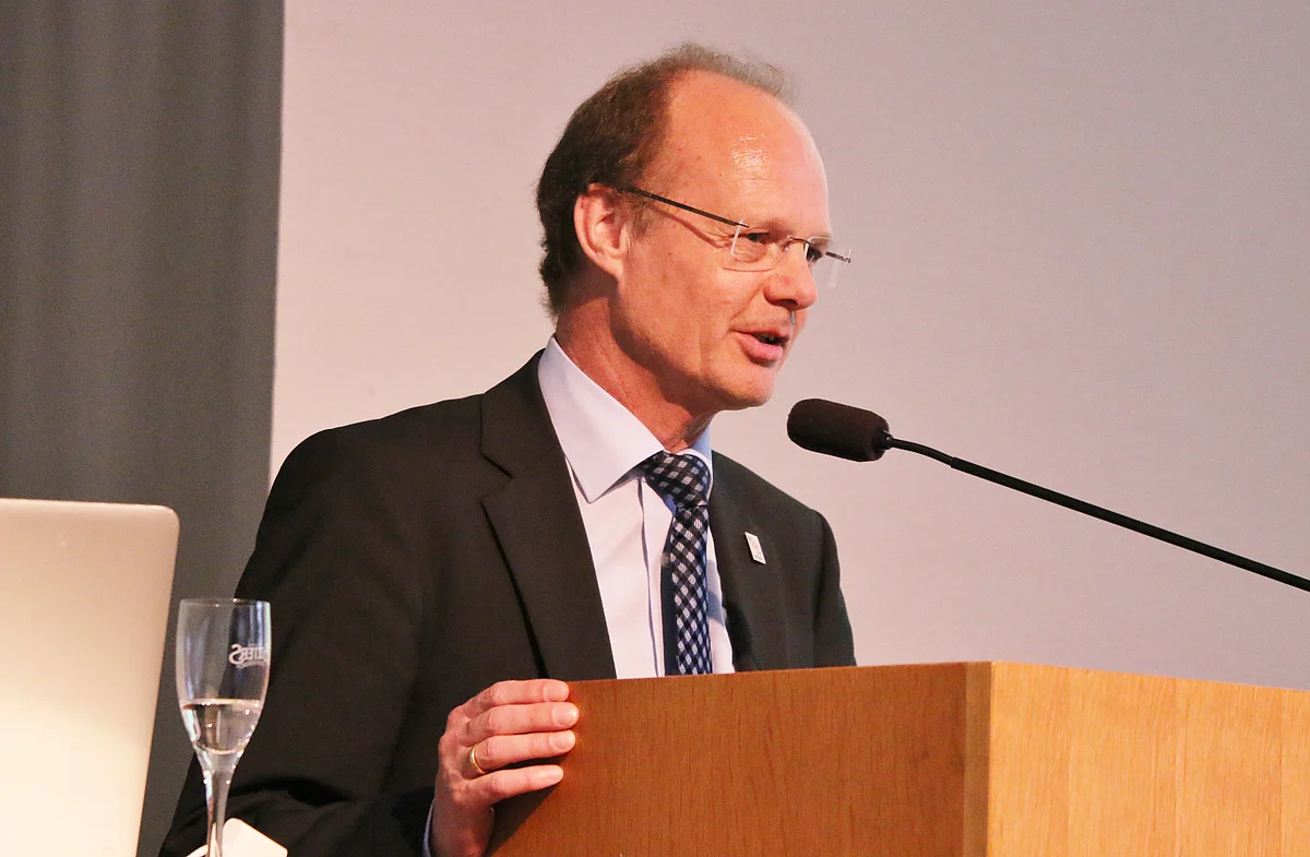 Uni-Präsident Prof. Michael Weber