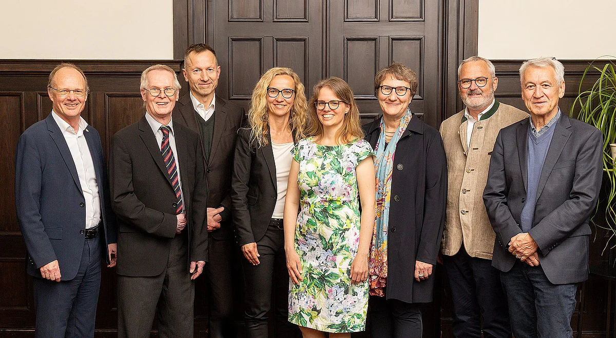 Gruppenbild Antrittsfeier Ahnefeld-Professur 