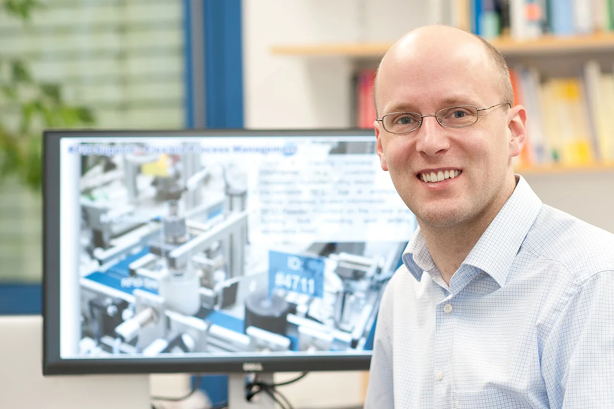 Prof. Matthias Tichy