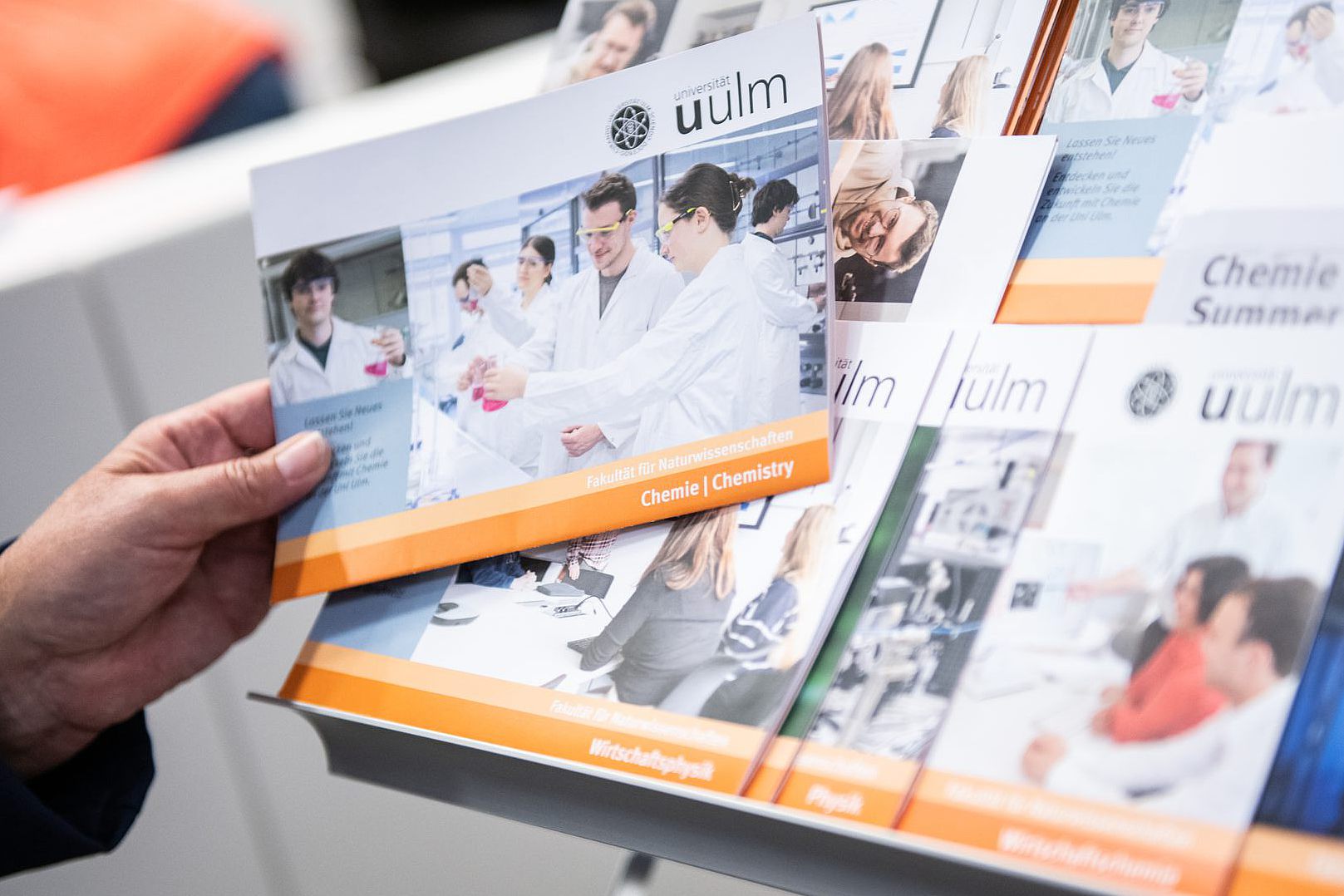 Flyermaterial der Uni Ulm