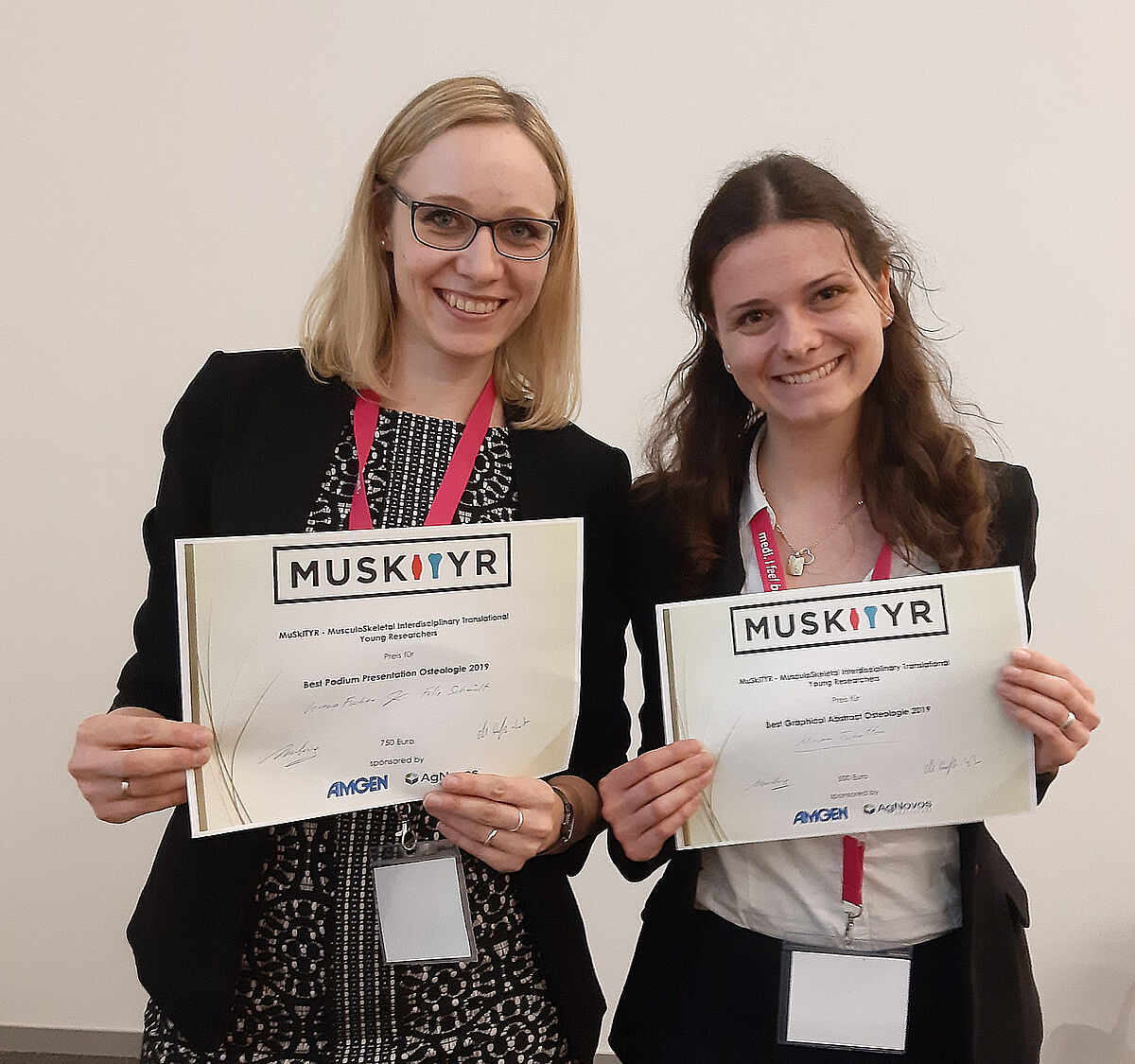 Verena Fischer und Miriam Tschaffon, unsere Preisträgerinnen bei der Osteologietagung 2019