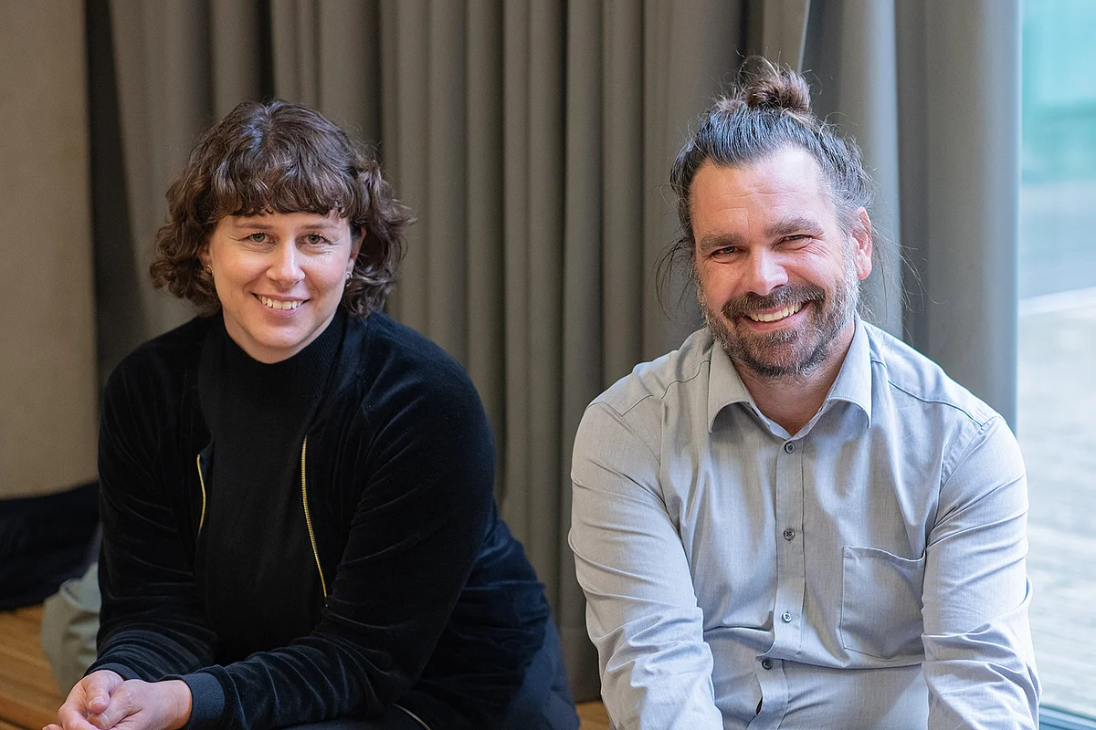 Dr. Lea Schäfer (links) von der PH Schwäbisch Gmünd und Dr. Daniel Schropp von der Uni Ulm leiten die Geschäftsstelle der GUSE