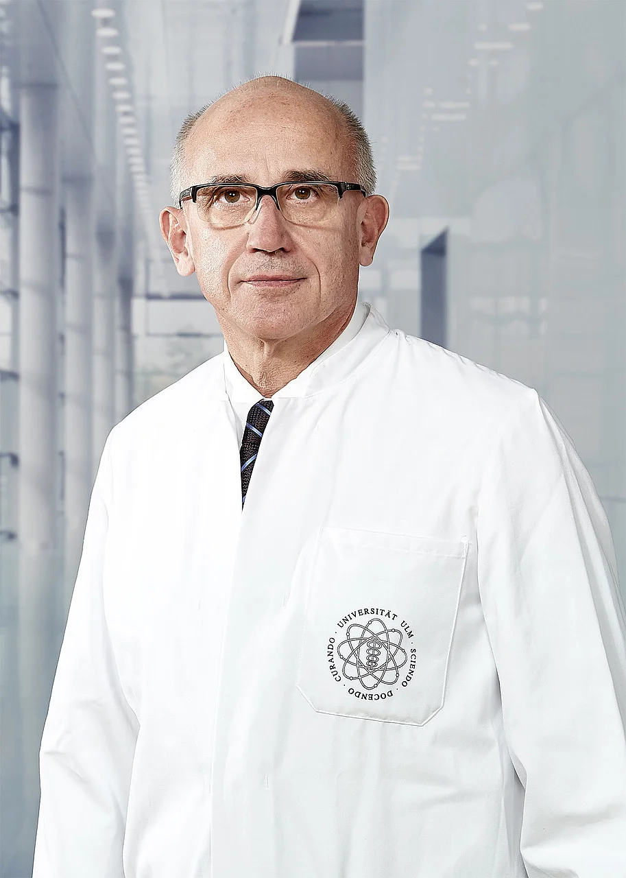 Prof. Hartmut Döhner