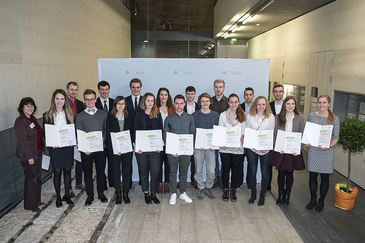 Gruppenbild Übergabe der Deutschlandstipendien 
