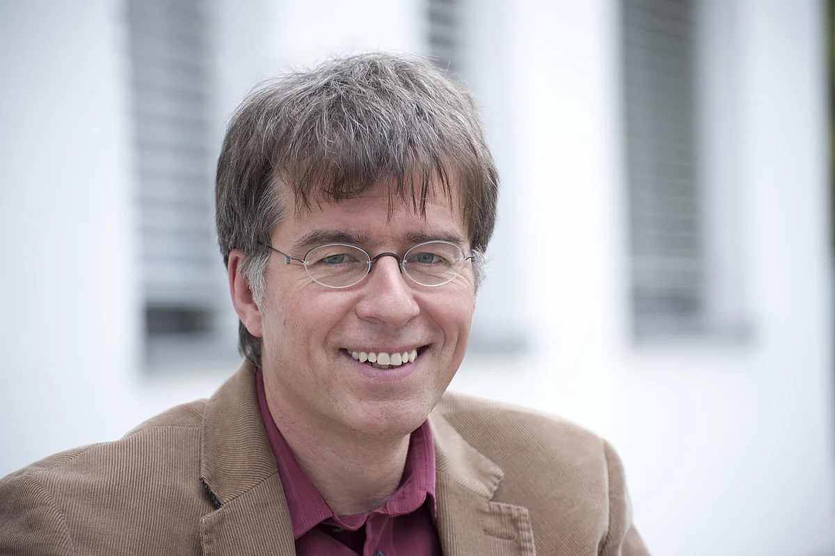 Prof. Dr. Jan Tuckermann is Director of the Institute of Comparative Molecular Endocrinology at Ulm University