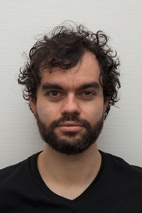 Julian Schneider Julian Schneider