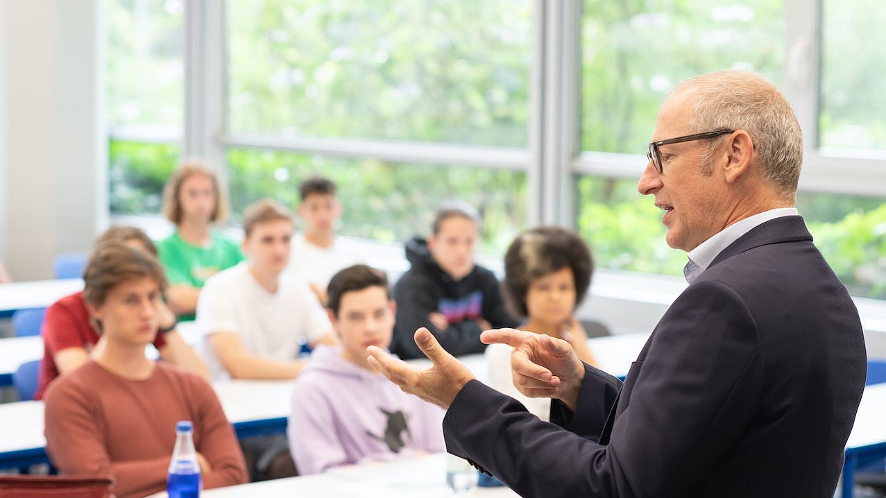 Prof Dr Funken teaches prospective students