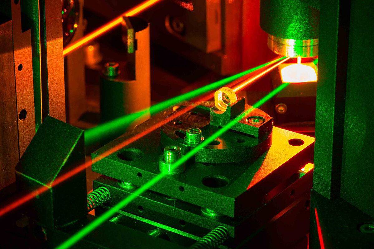 Scientists in Ulm and Stuttgart receive millions of funding in the field of quantum technology