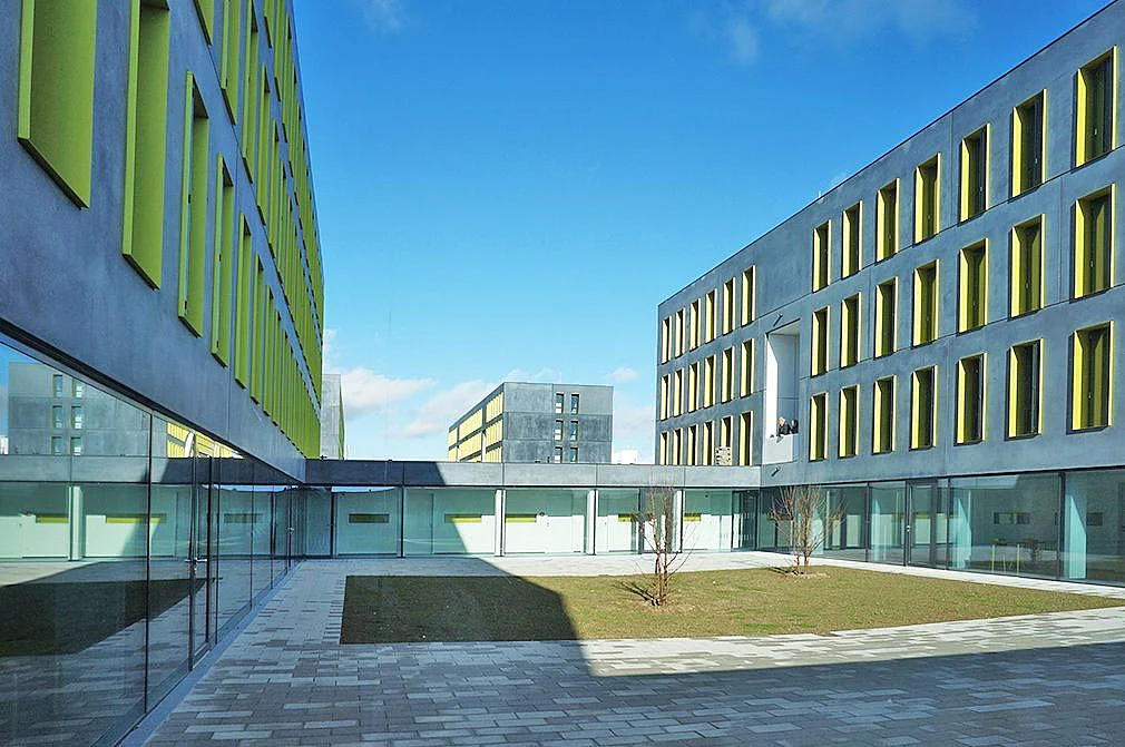 Außenansicht der fertiggestellen Wohnanlage (Foto: Studierendenwerk Ulm) 